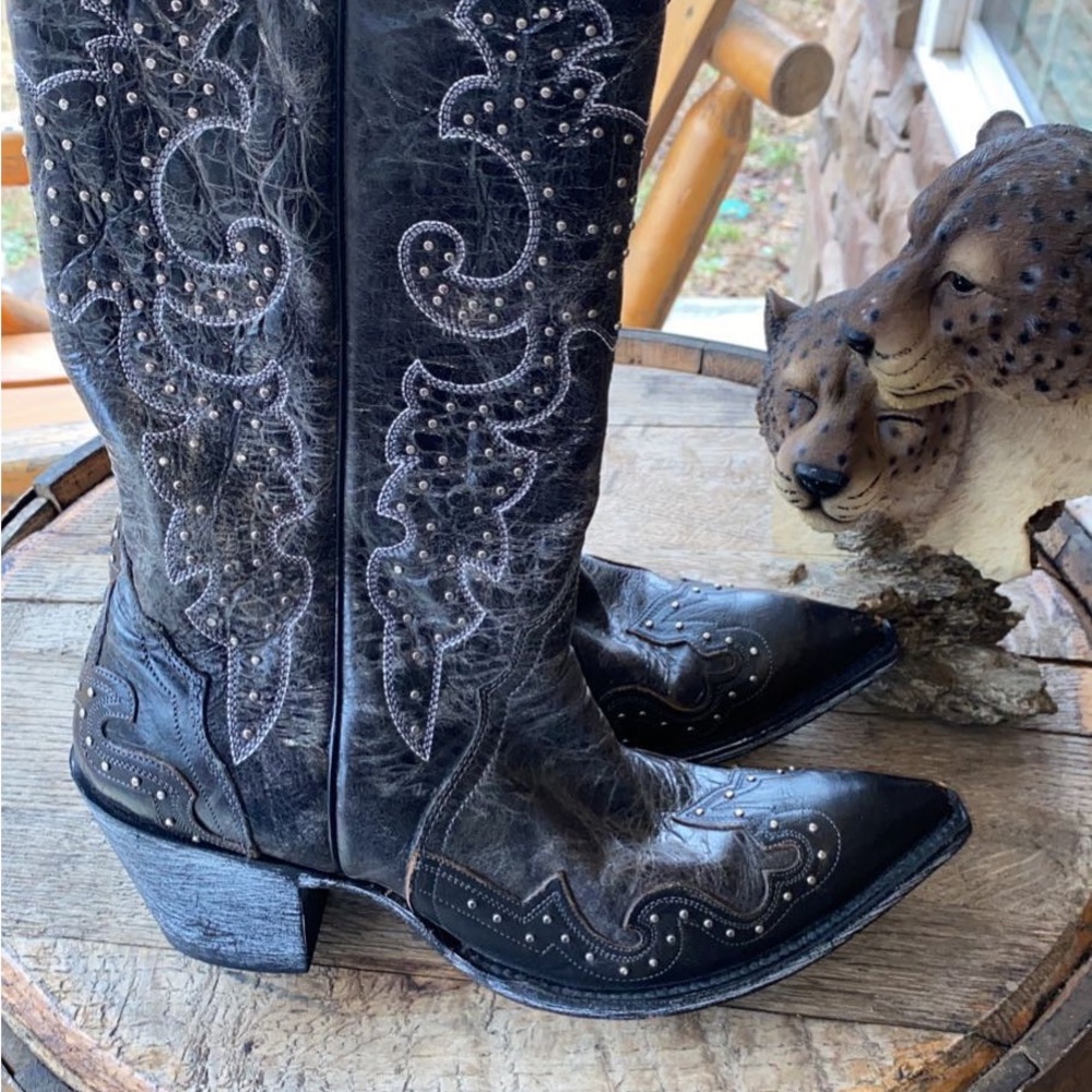 Selling these Sterling River Boots